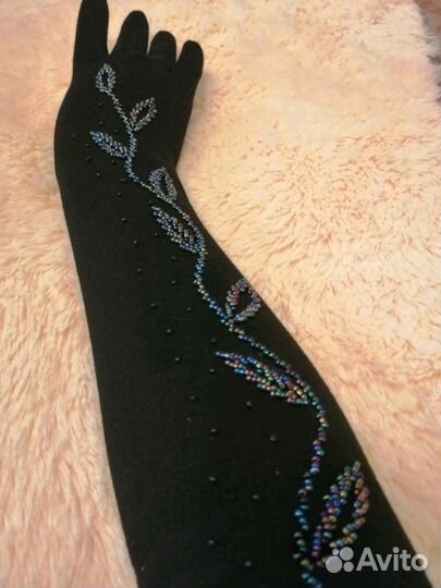 Перчатки длинные утеплённые