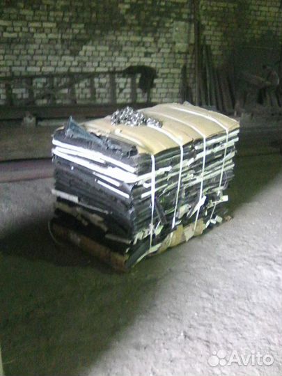 Пресс гидравлический для переработки вторсырья