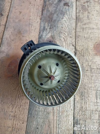 Моторчик печки lifan x60