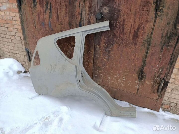 Крыло заднее правое Ssang Yong Rexton