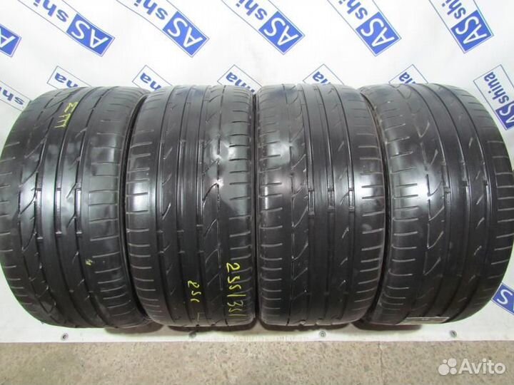 Bridgestone Potenza S001 255/35 R19 96R