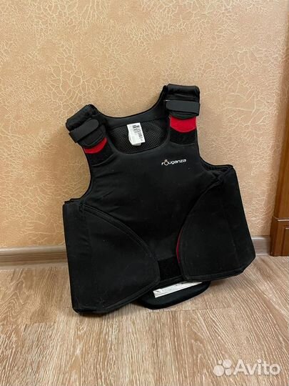 Жилет для конного спорта