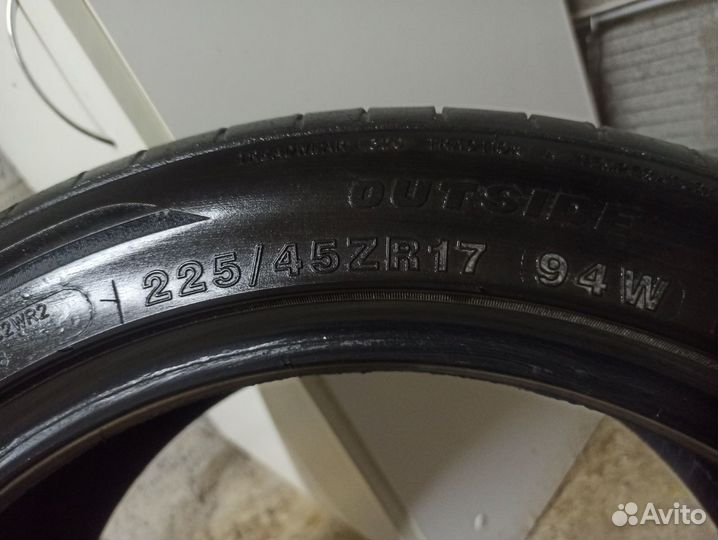 Rotalla Setula S-Race RS01+ 225/45 R17 B