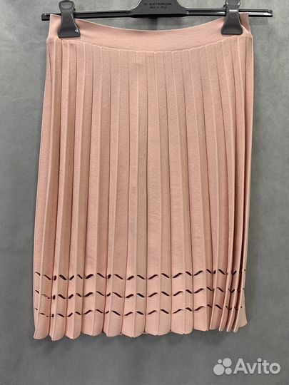 Костюм женский (кофта и юбка)