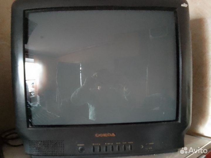 Телевизор на запчасти