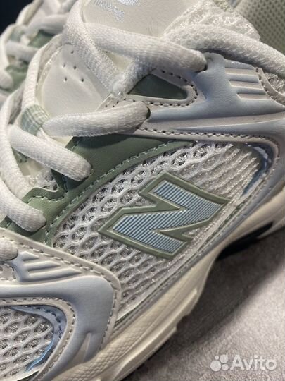 Женские Кроссовки New Balance 530 летние