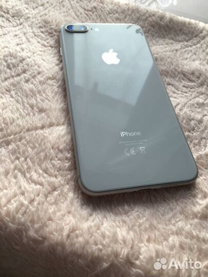 iPhone 8 Plus, 64 ГБ