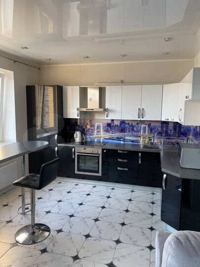 2-к. квартира, 58,8 м², 14/14 эт.