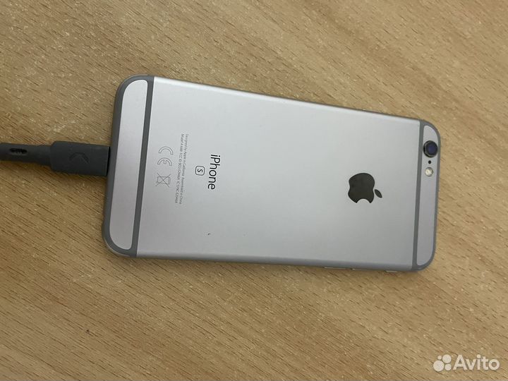iPhone 6S, 32 ГБ