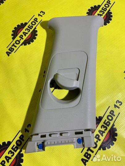 Обшивка стойки правая Kia Rio FB 1.6 2018