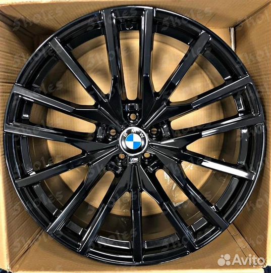 Литые диски на BMW X5 X6 X7 R22