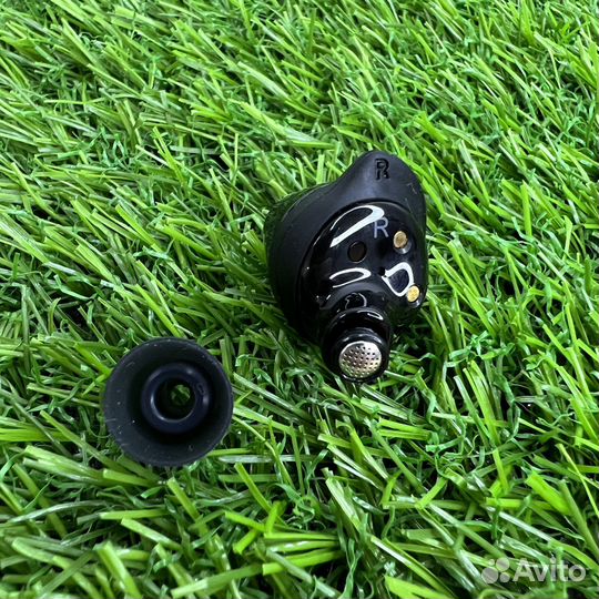 Правый наушник Samsung Galaxy Buds Plus +