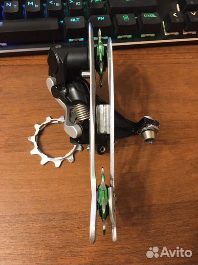 Задний переключатель Shimano XT RD M772