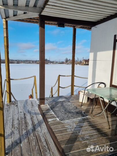 Аренда Русской бани над водой с прорубью