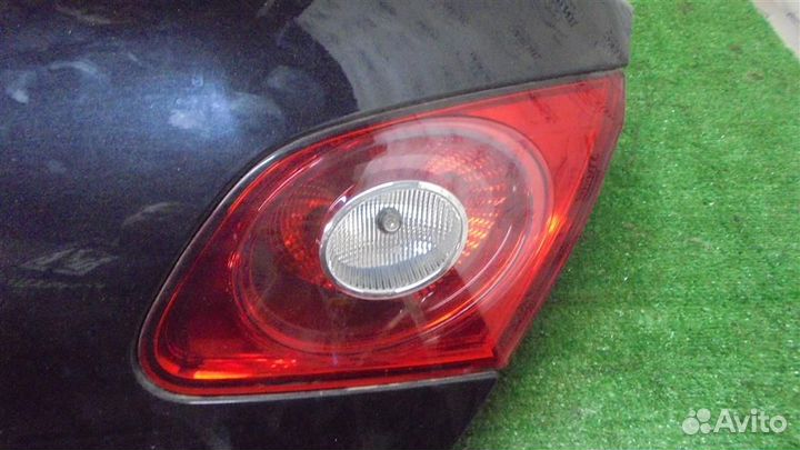 Фонарь задний внутренний правый VW Passat CC 2008