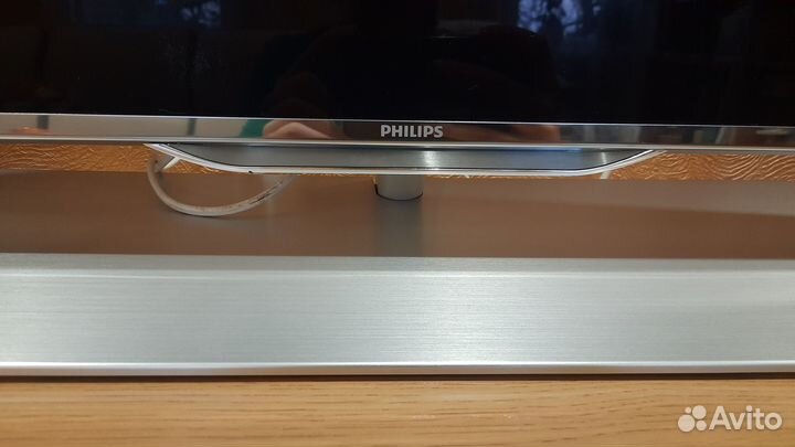 Телевизор flat tv 55 philips на запчасти сгорела п