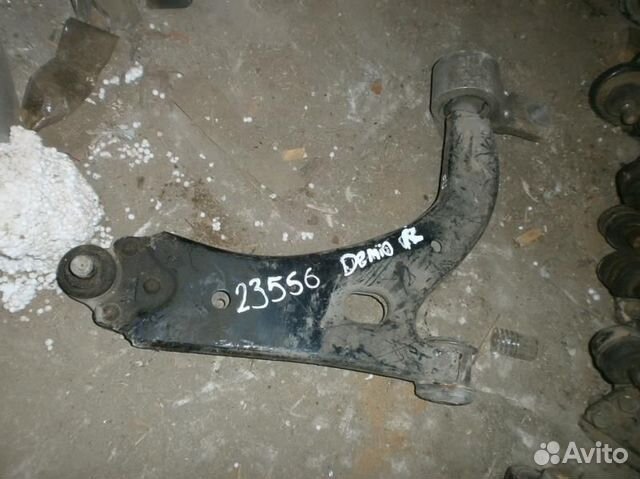 Рычаг передний правый mazda demio