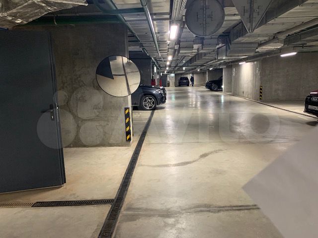 Машиноместо, 15 м²