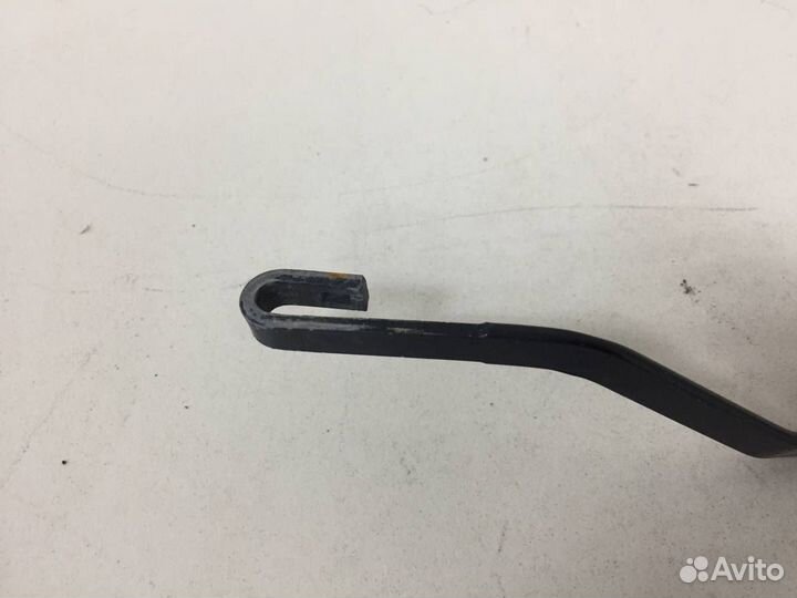 Поводок стеклоочистителя передний левый Kia Rio 3