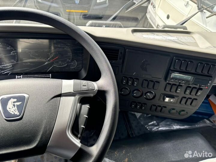 Бортовой грузовик КАМАЗ 65117 с КМУ Kanglim, 2024