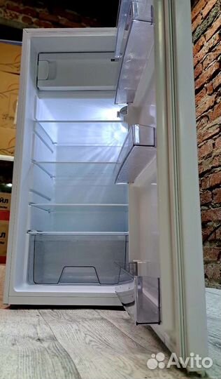 Холодильник Eden 120/55/55см