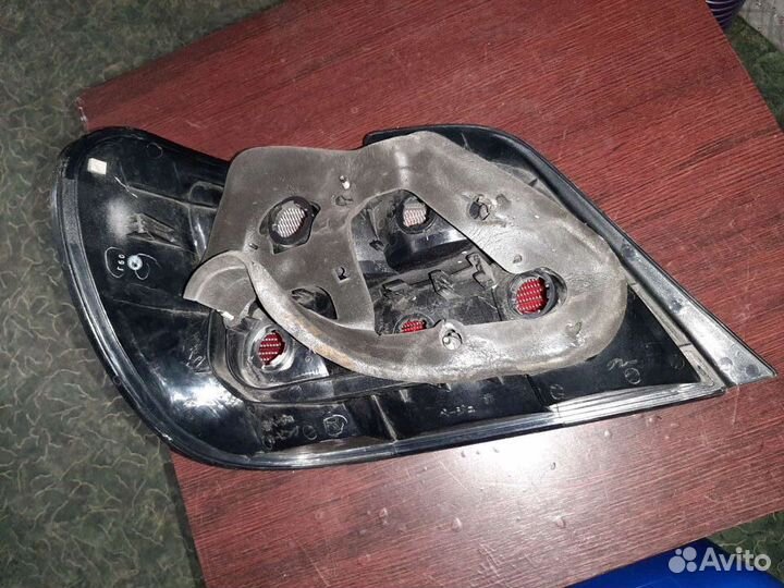 Фонарь на Subaru Imreza (Субару Импреза) GD