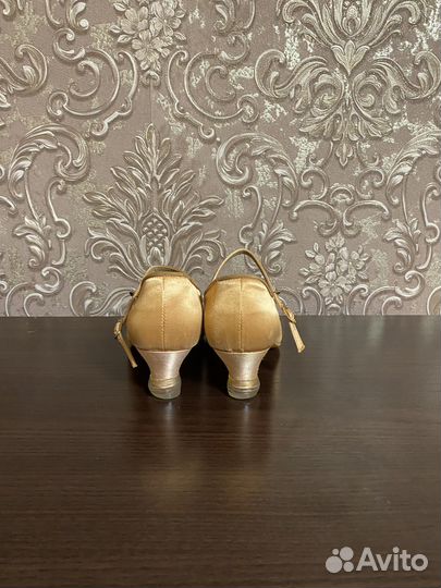 Туфли женские 38 размер для бальных танцев