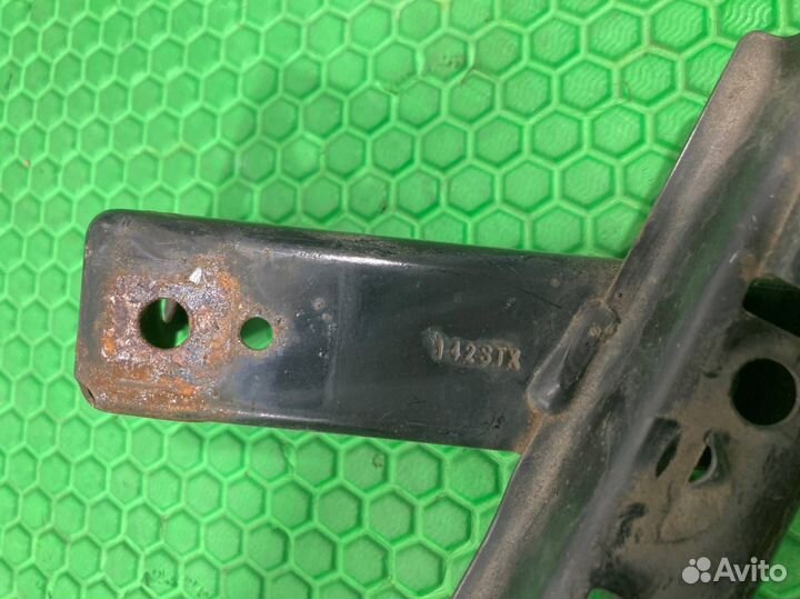 Кронштейн бампера правый Acura Mdx YD2 J37A1 2008