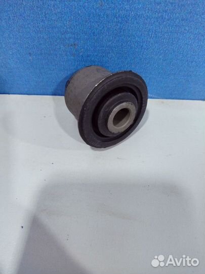 Сайлентблок рычага LADA largus ларгус Лев, Прав