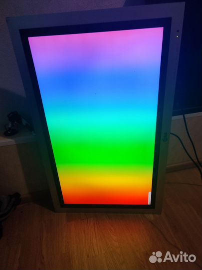 Монитор LG Flatron M3201C 32