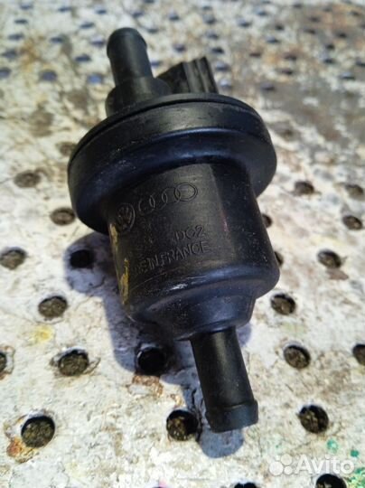 Клапан вентиляции топливного бака Volkswagen Polo