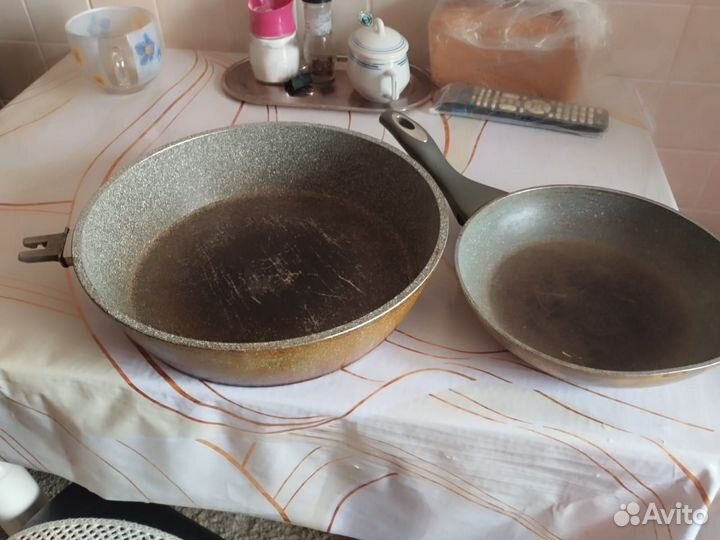 Сковороды отдам за