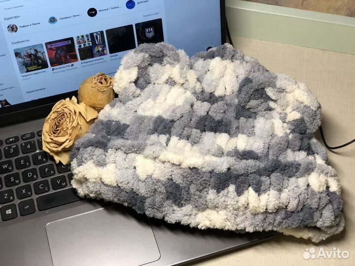 Вязаные изделия на заказ