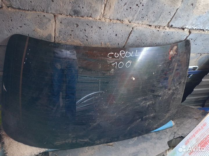 Заднее стекло