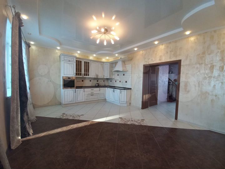 Таунхаус 116 м² на участке 5 сот.