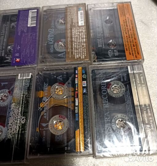 Новые запечатанные аудио кассеты