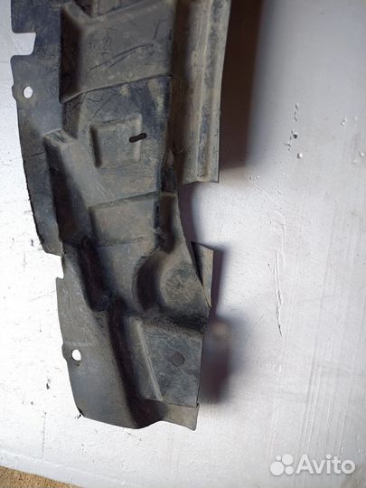 Пыльник бампера Mazda 3 BK. BP4K-56-112