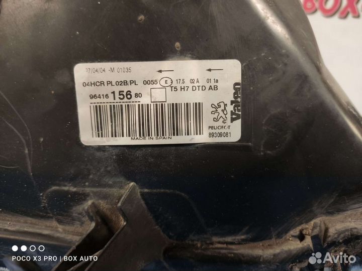 Фара правая Оригинал Пежо 307 2004