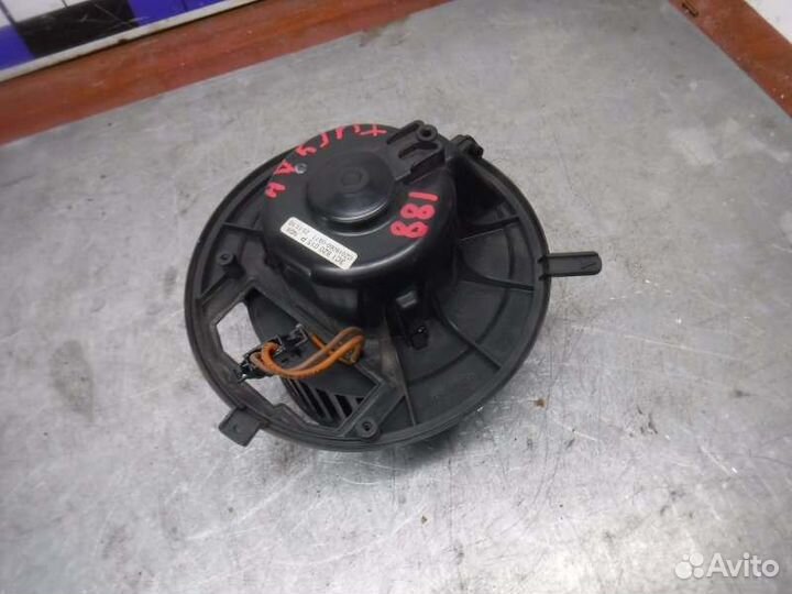 Моторчик отопителя Volkswagen Tiguan cava 2009