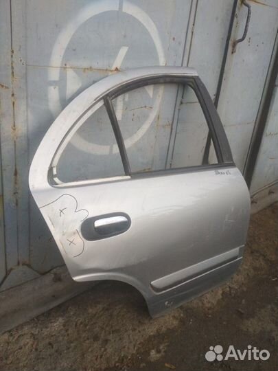 Дверь задняя правая Nissan Almera N16