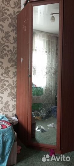 Угловой шкаф с зеркалом бу