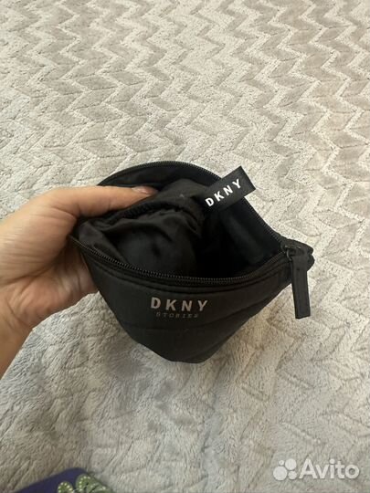 Косметичка dkny