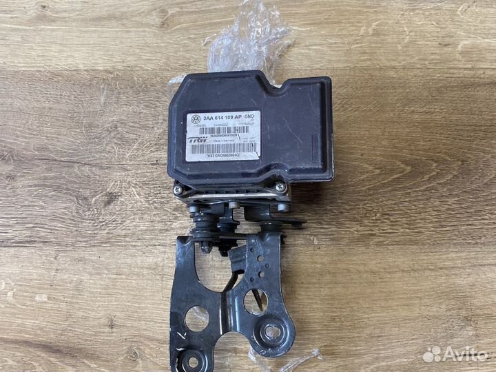 Volkswagen passat cc блок abs насос