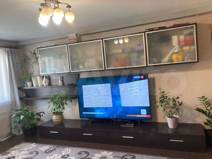 3-к. квартира, 75 м², 1/2 эт.