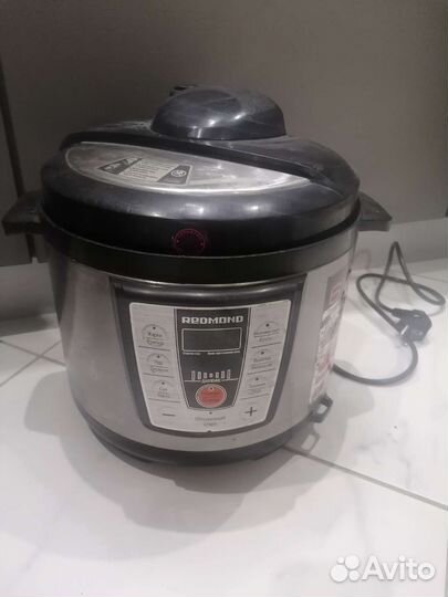 Мультиварка redmond