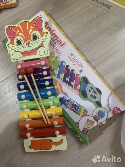 Развивающие игрушки для малышей пакетом