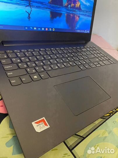 Современный ноутбук Lenovo ideapad 330
