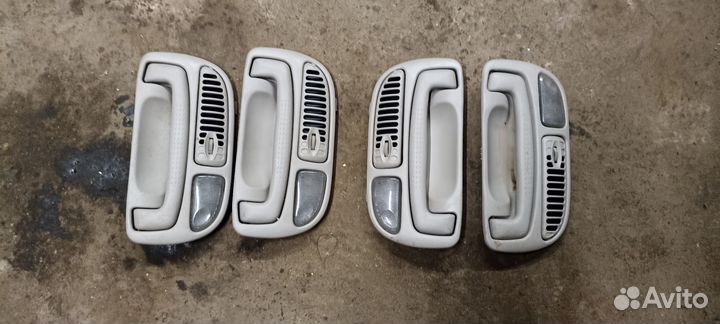 Ручки потолочные для Kia Carnival 2002-2006