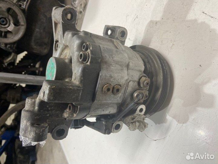 Компрессор кондиционера Nissan Laurel GC-35 RB25DE