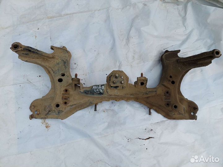 Подрамник на Мазда 323